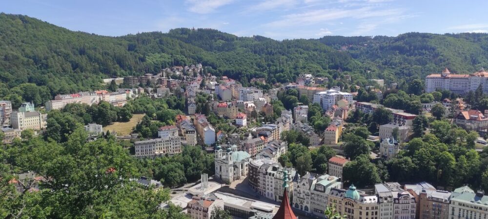 Prague to Karlovy Vary